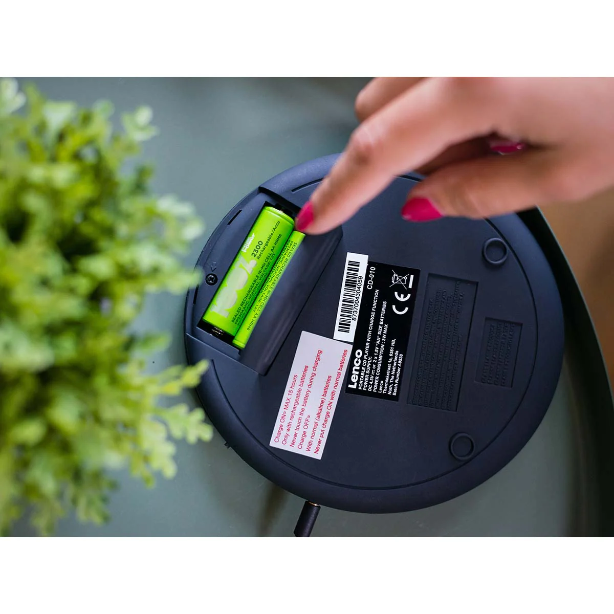 LENCO CD-010 - Portable CD speler met oplaadfunctie - Zwart - Image 4