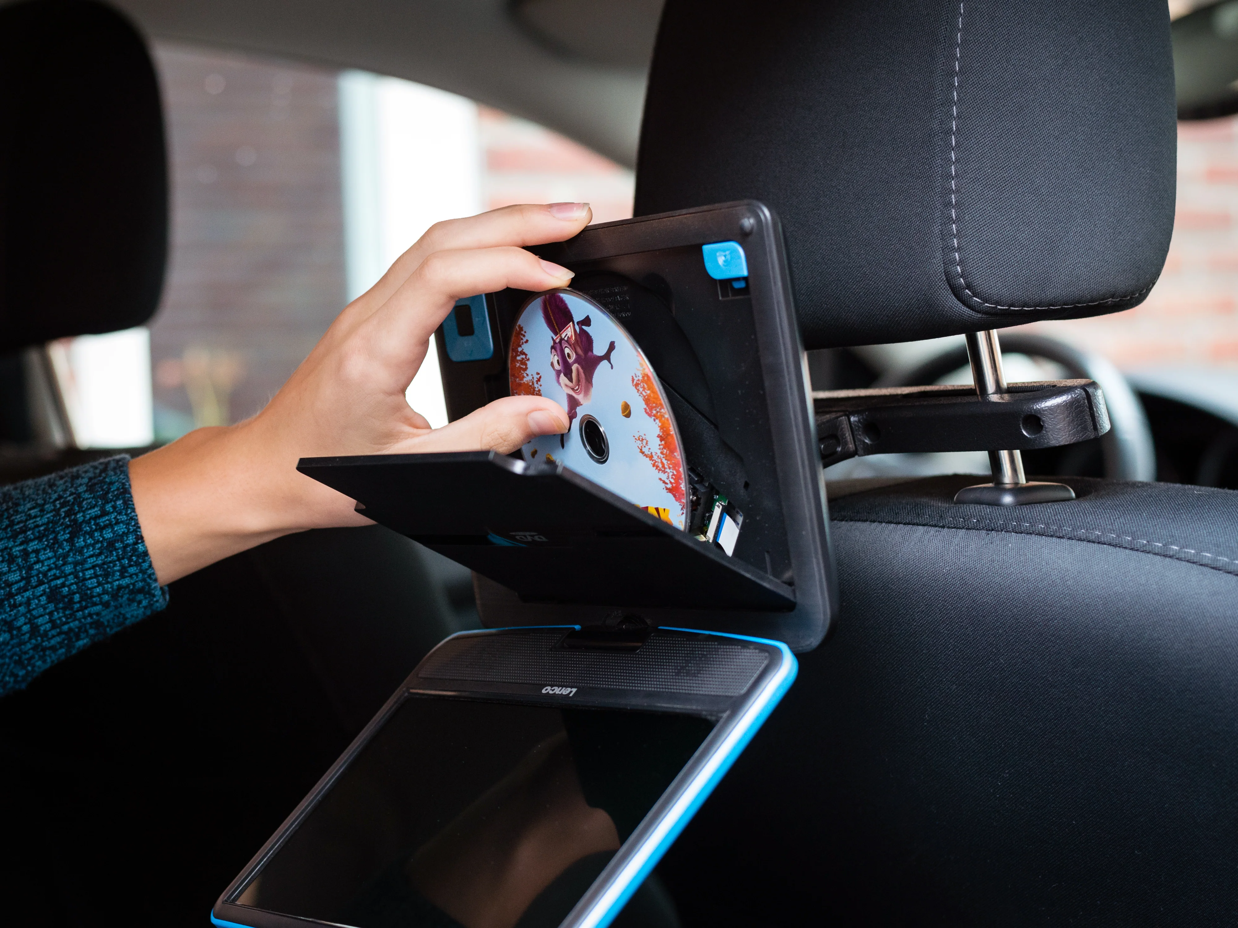 LENCO DVP-910BU - Portable 9" DVD-speler met USB-hoofdtelefoon en ophangbeugel - Blauw/zwart - Image 23