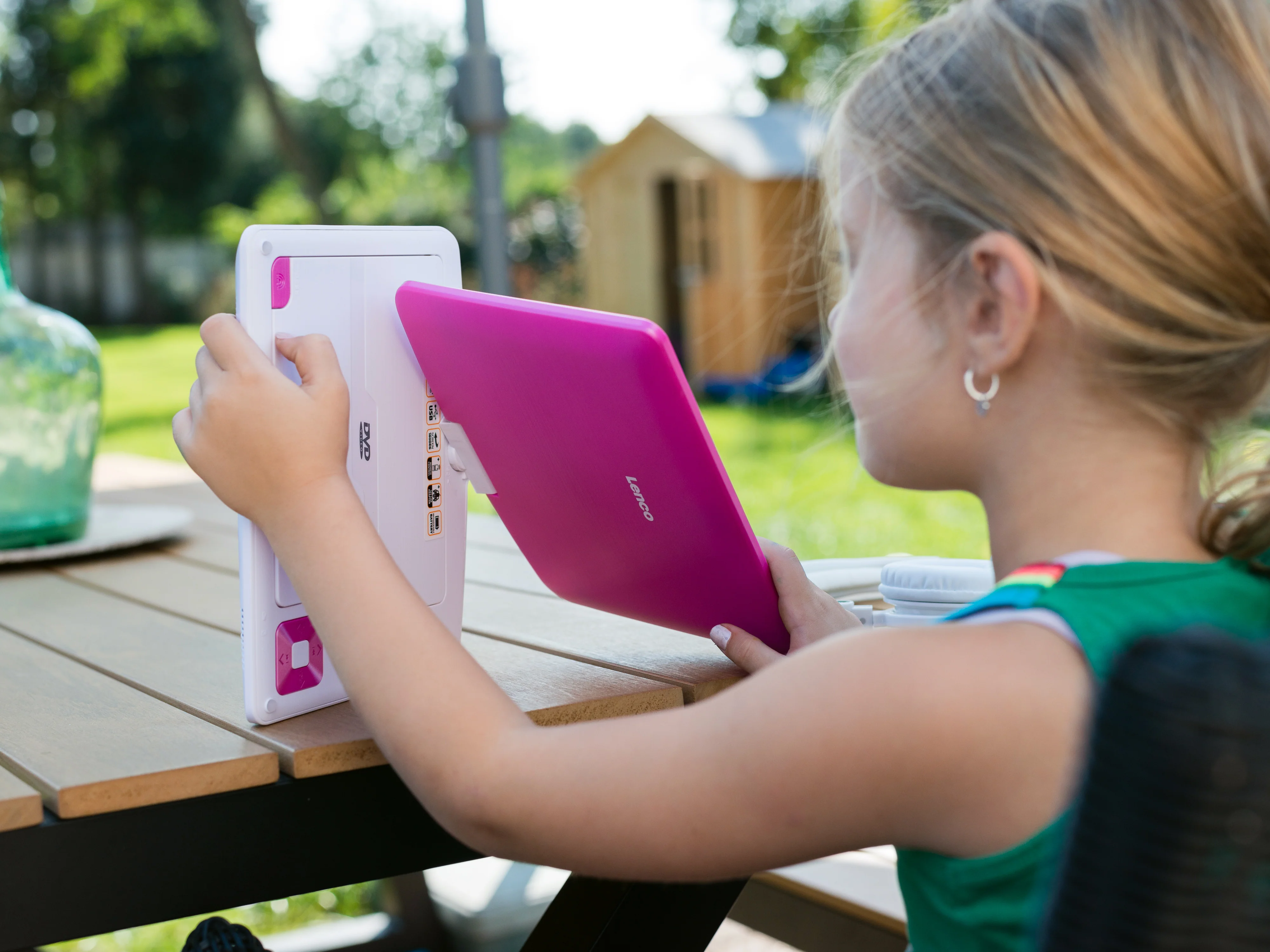 LENCO DVP-910PK - Portable 9" DVD-speler met USB-hoofdtelefoon-ophangbeugel - Roze/wit - Image 16