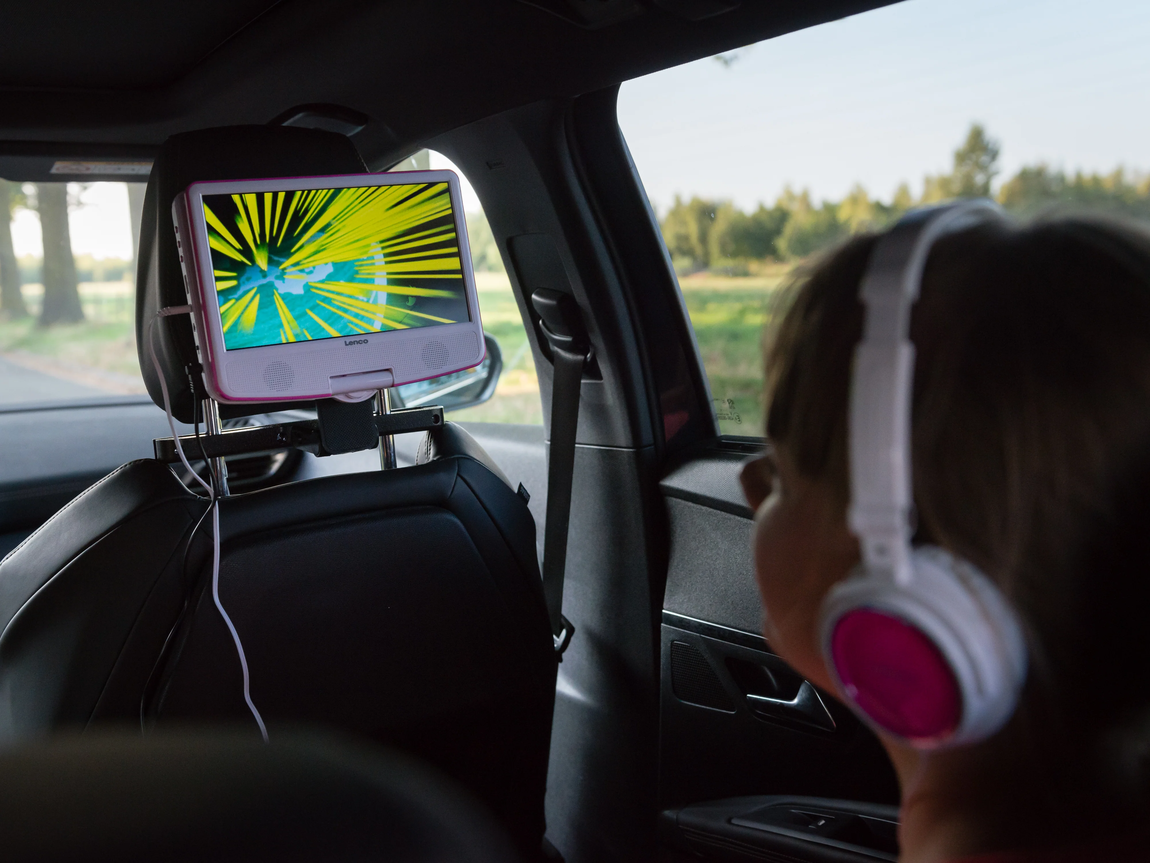 LENCO DVP-910PK - Portable 9" DVD-speler met USB-hoofdtelefoon-ophangbeugel - Roze/wit - Image 19