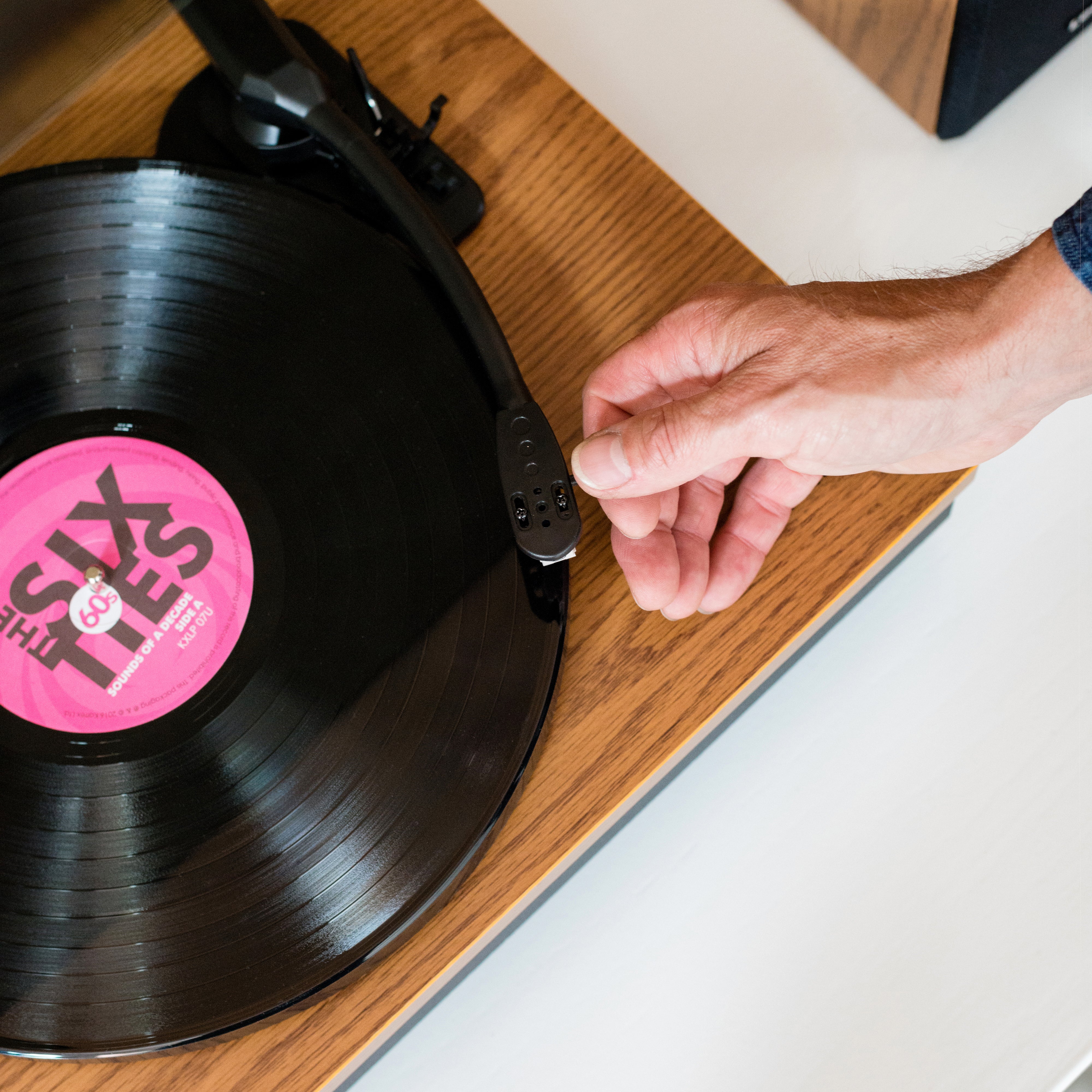 LENCO LS-300WD - Platenspeler met Bluetooth® en twee externe speakers, hout - Image 22