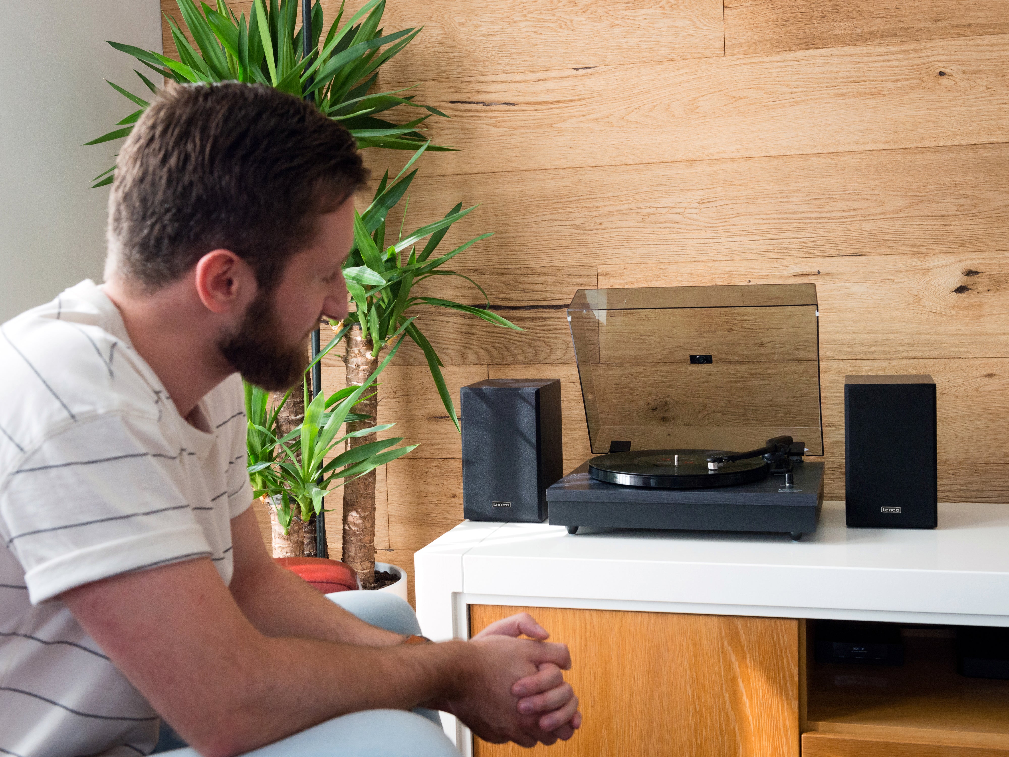 LENCO LS-300BK - Platenspeler met Bluetooth® en twee externe speakers - Image 13