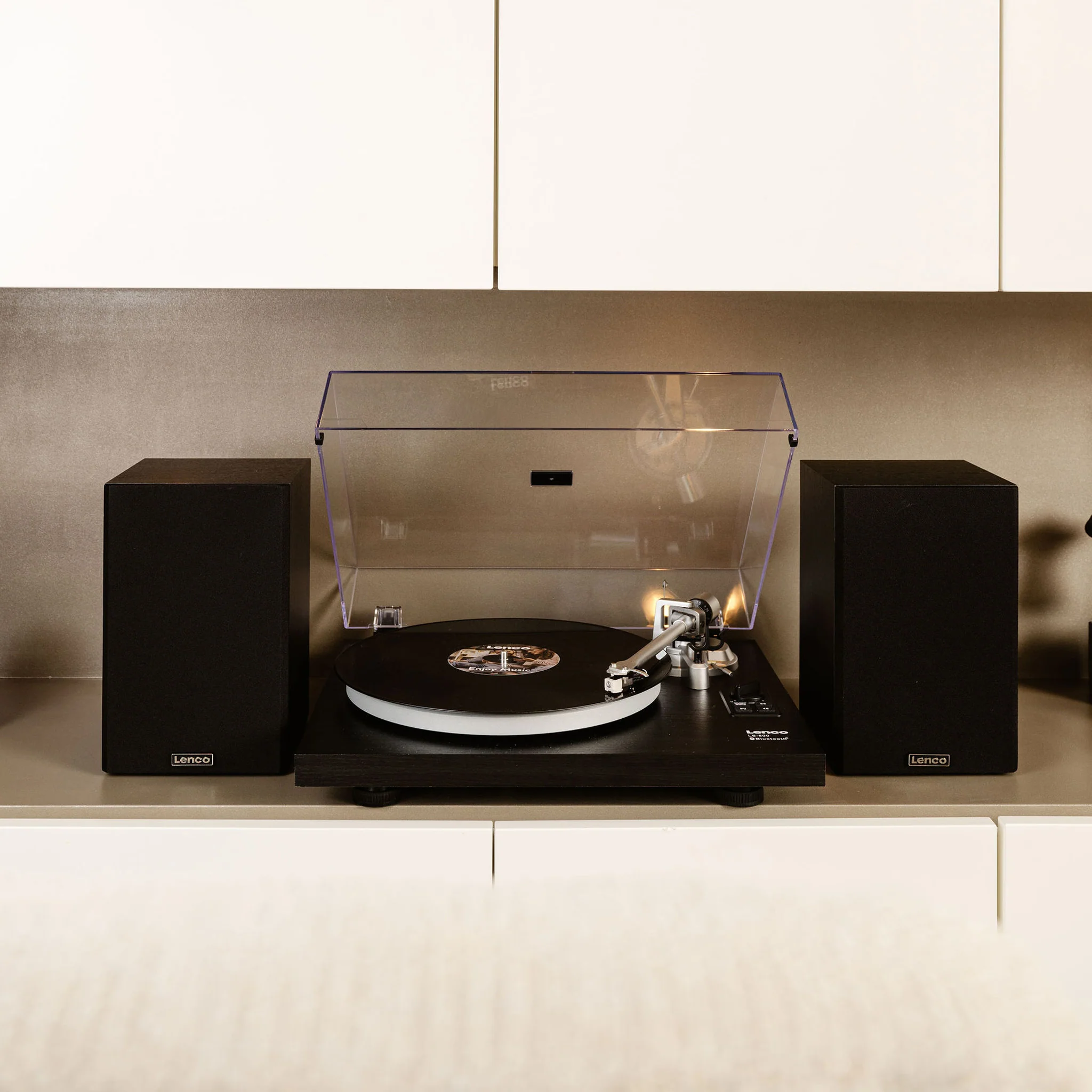 LENCO LS-500BK - Platenspeler met ingebouwde versterker en Bluetooth® plus 2 externe speakers - Image 14