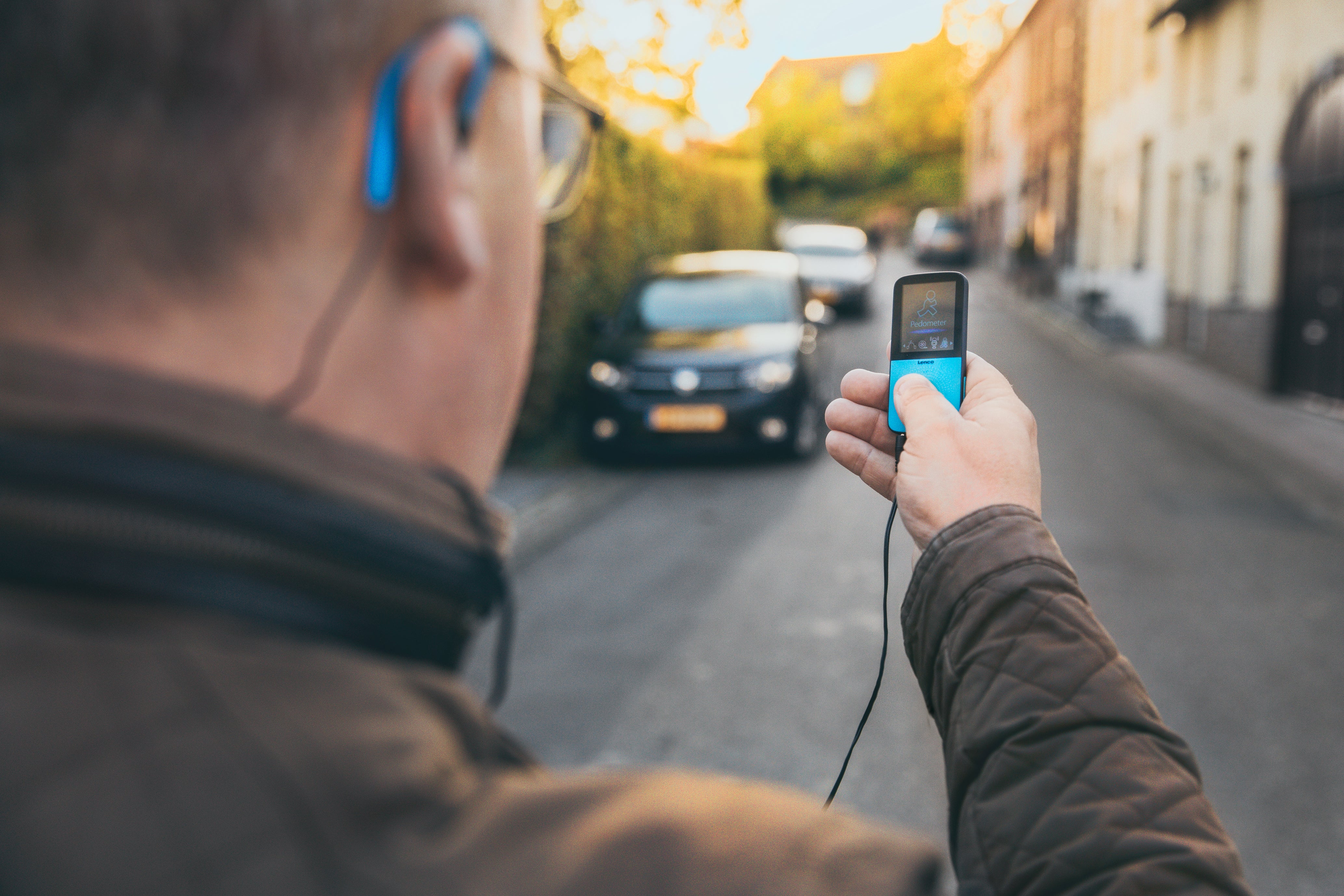 LENCO PODO-153BU - Sport MP3/4 Speler met stappenteller en sport oordopjes en sport armband - Blauw - Image 8