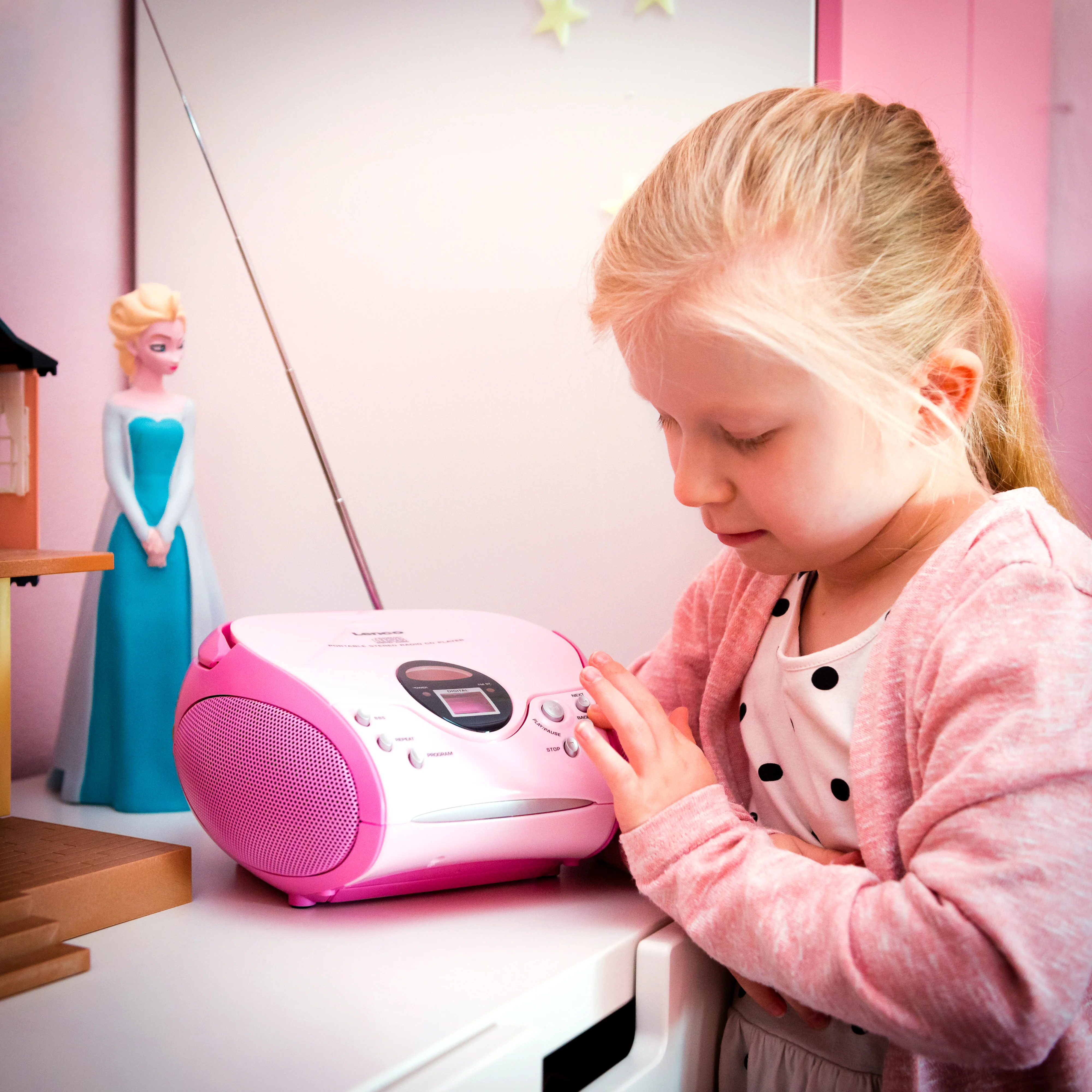 LENCO SCD-24 Pink - Draagbare stereo FM radio met CD-speler - Roze - Image 12