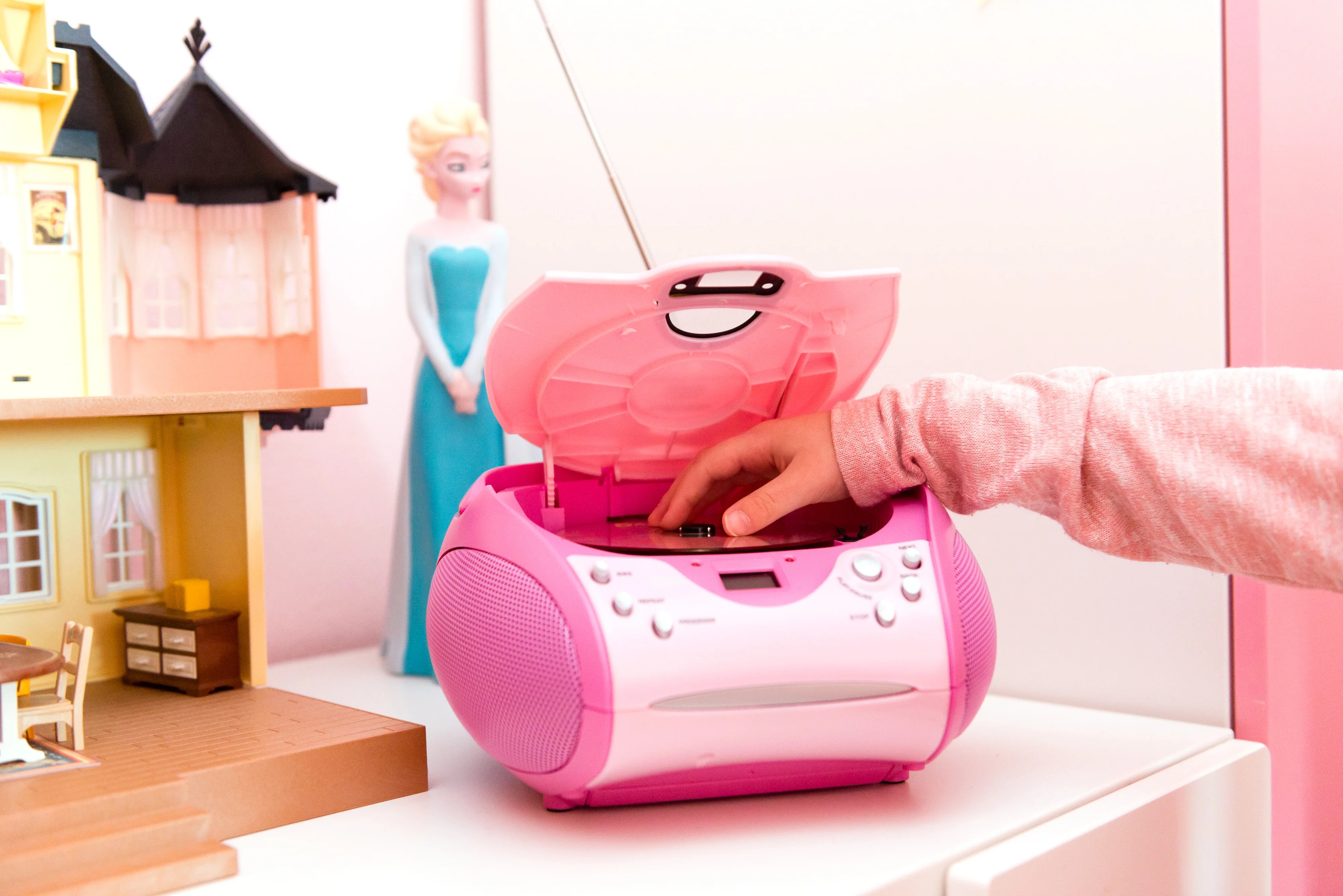 LENCO SCD-24 Pink - Draagbare stereo FM radio met CD-speler - Roze - Image 20