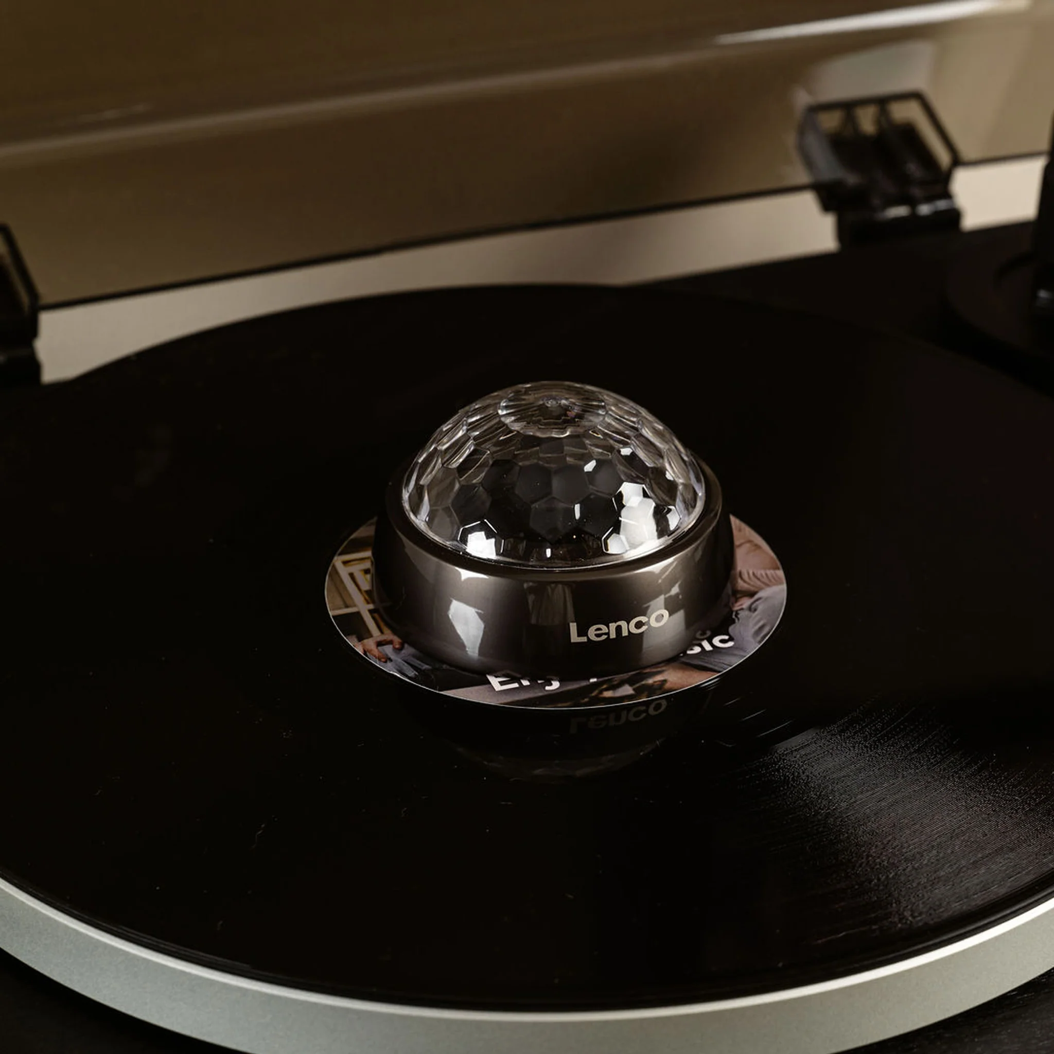 LENCO TTA-180TN - Platenstabilisator met RGB lichteffecten - Platenspeler aandrukgewicht 250g en discobal in één - Titanium - Image 12